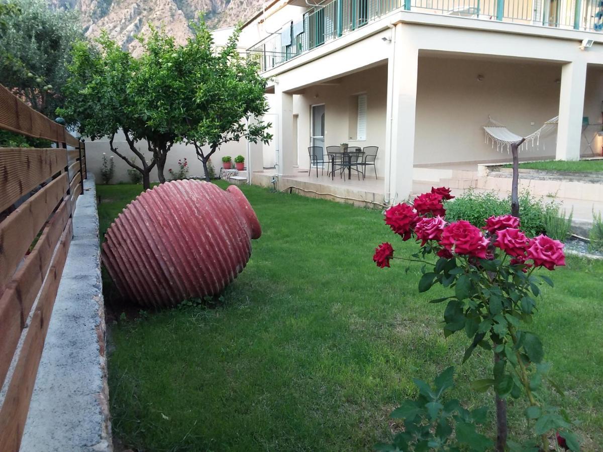 Thalassa Almyros Apartments فيرغا كالاماتا المظهر الخارجي الصورة